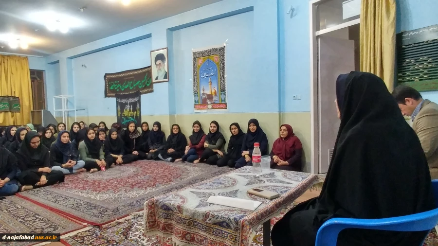 برگزاری جلسه توجیهی خوابگاهها برای دانشجویان جدیدالورود آموزشکده دختران نجف آباد  4