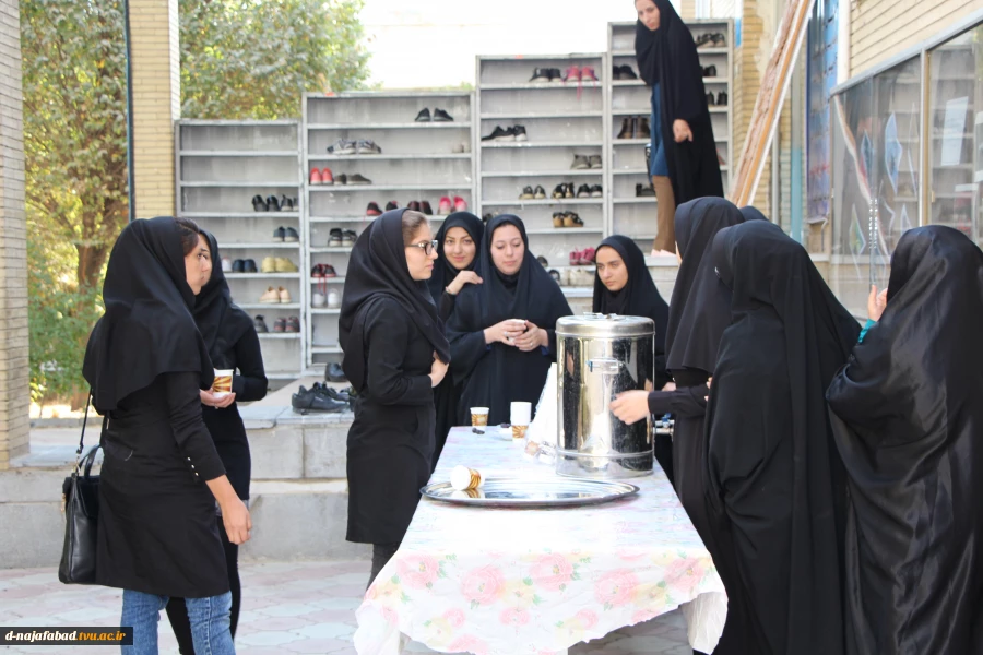 گزارش تصویری برگزاری مراسم اربعین حسینی در دانشکده دختران نجف آبادبا همکاری پایگاه بسیج بانومجتهد امین 7