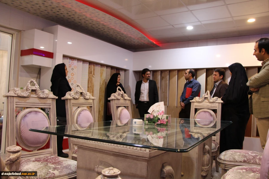 بازدیدریاست،معاونین و مدیر گروههای آموزشکده دختران نجف آباداز کارخانه فناور پلاستیک سپاهان  8