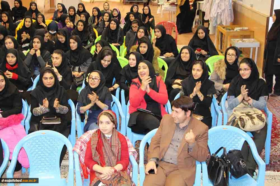 گزارش تصویری جشن شب یلدا همراه باشاهنامه خوانی نیلوفر غریبوند 5