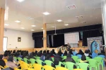 گزارش تصویری کارگاه آموزشی پیشگیری از عواقب ناگوار زلزله باحضور کارشناس آتشنشانی جناب آقای بیگی درسالن اجتماعات دانشکده دختران نجف آباد 4
