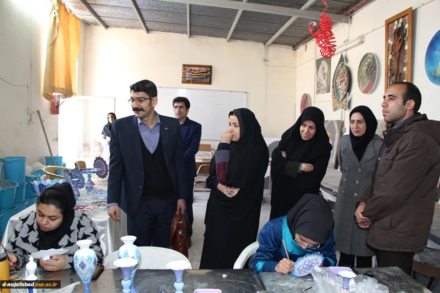 انعقاد تفاهم نامه فی مابین دانشکده دختران نجف آباد ودفتر فدراسیون جهانی مخترعان در جمهوری اسلامی ایران 3