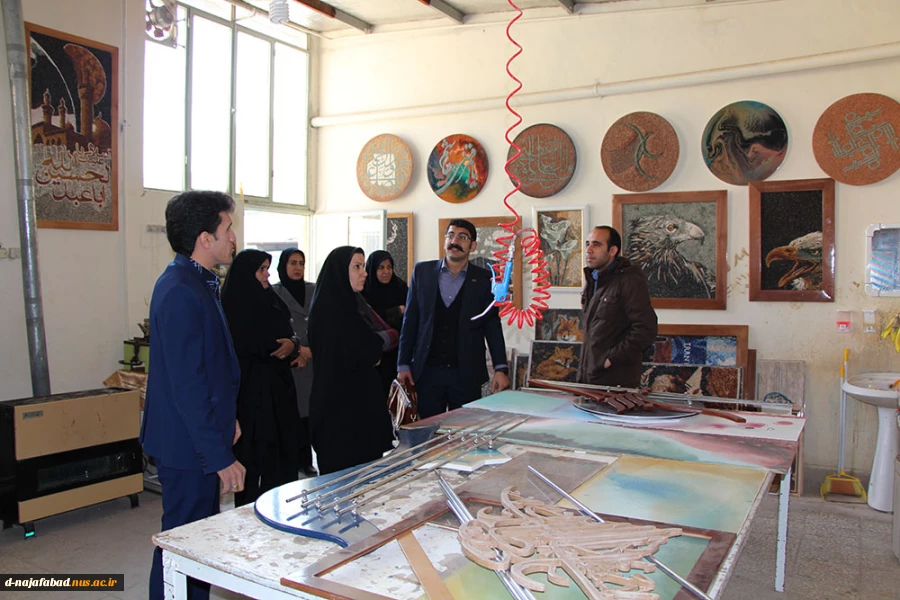 انعقاد تفاهم نامه فی مابین دانشکده دختران نجف آباد ودفتر فدراسیون جهانی مخترعان در جمهوری اسلامی ایران 4