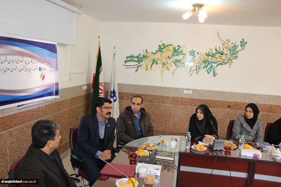 انعقاد تفاهم نامه فی مابین دانشکده دختران نجف آباد ودفتر فدراسیون جهانی مخترعان در جمهوری اسلامی ایران 9
