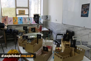 احضور ریاست ،همکاران ودانشجویان رشته مربی کودک آموزشکده دختران نجف آباد باحرکت نمادین یادوخاطره شهدای کشتی سانچی راگرامی داشتند 2