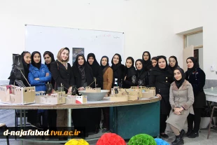 احضور ریاست ،همکاران ودانشجویان رشته مربی کودک آموزشکده دختران نجف آباد باحرکت نمادین یادوخاطره شهدای کشتی سانچی راگرامی داشتند 8