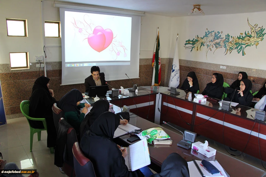 برگزاری کارگاه صفر تا بی نهایت کارآفرینی 6