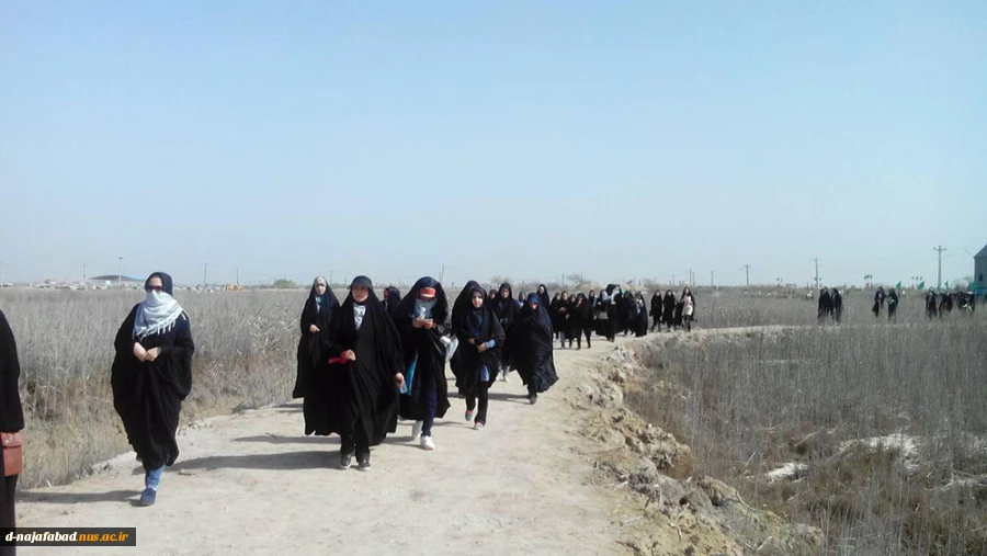 اعزام کاروان دانشجویی راهیان نور آموزشکده فنی وحرفه ای دختران نجف آباد به مناطق عملیاتی جنوب 9