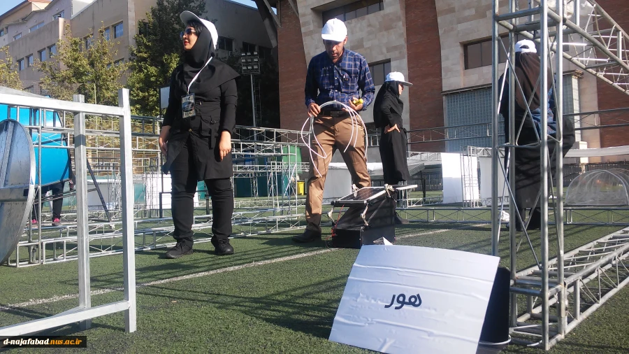 کسب مقام دوم مسابقات آب شیرین‌کن‌ها در دانشگاه صعنتی امیرکبیرتهران در دومین جشنواره انرژی خورشیدی توسط آموزشکده دختران نجف آباد  12