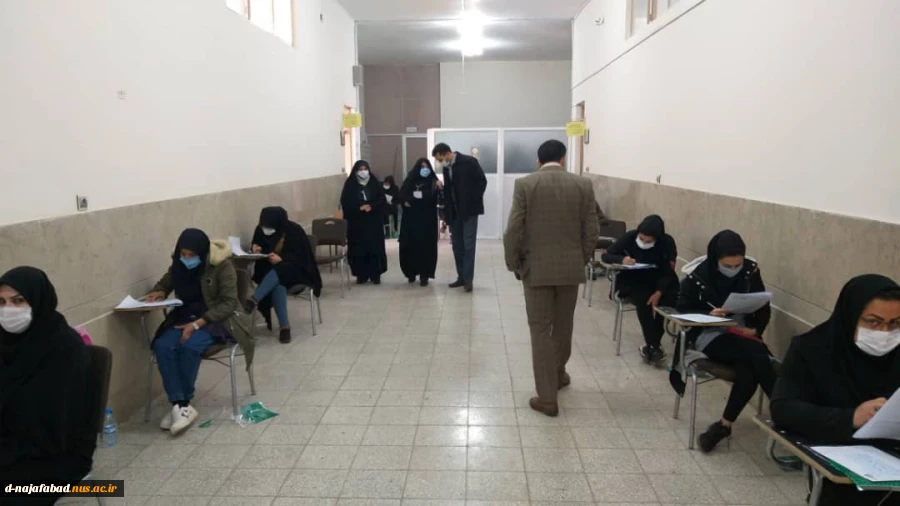 هشتمین آزمون استخدامی متمرکز دستگاه های اجرایی به میزبانی آموزشکده دختران نجف آباد برگزار شد 13