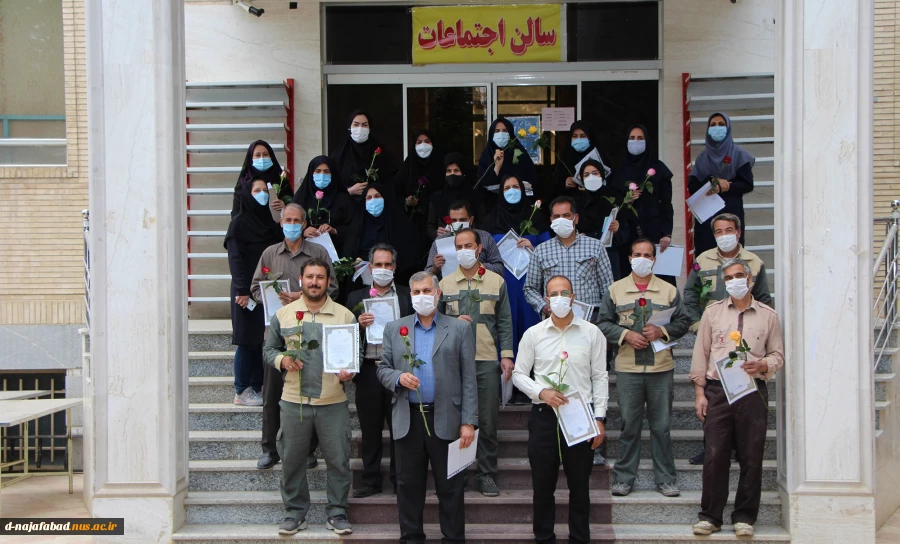 برگزاری بزرگداشت سالروز شهادت استاد مرتضی مطهری وگرامیداشت مقام معلم در آموزشکده فنی و حرفه ای دختران نجف آباد 4