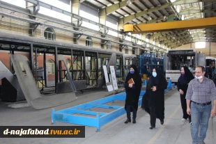 بازدید ریاست آموزشکده دختران نجف آباد وهمراهان از شرکت پیشرو دیزل آسیا 6