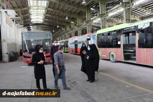 بازدید ریاست آموزشکده دختران نجف آباد وهمراهان از شرکت پیشرو دیزل آسیا 7