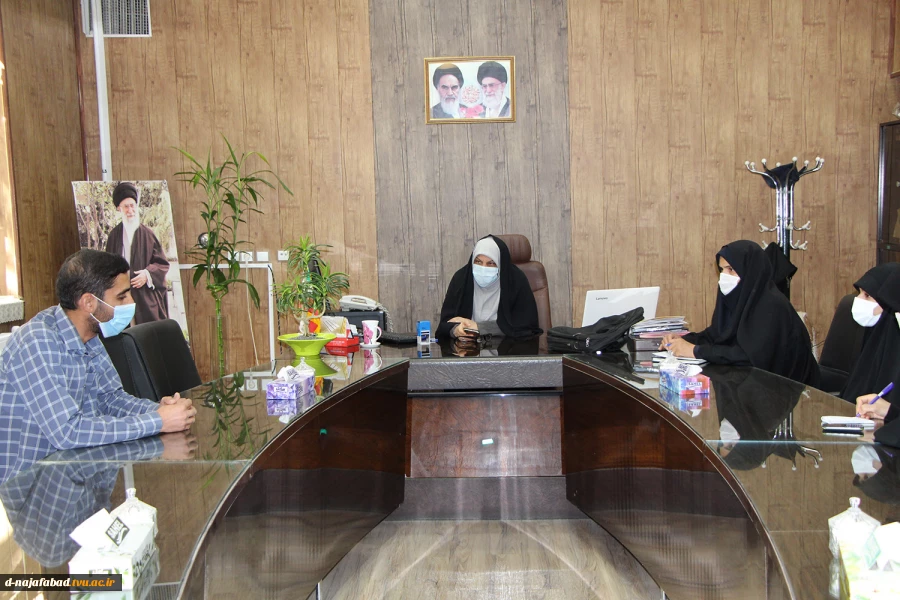 معارفه فرمانده پایگاه بانو مجتهد امین باحضور مسئول بسیج دانشجویی ناحیه شهرستان درآموزشکده دختران نجف آباد 3