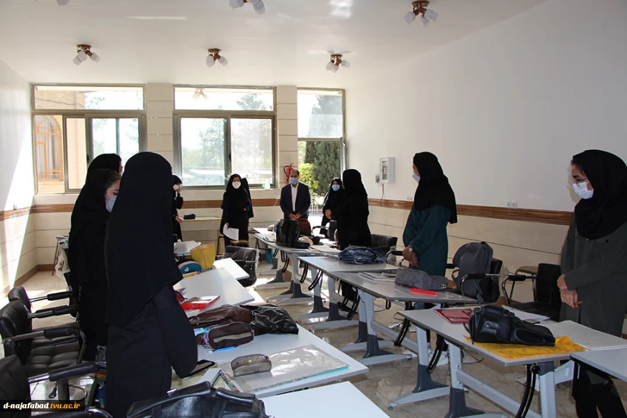 بازدید ونظارت دانشگاه فنی و حرفه ای از آموزشکده دختران نجف آباد مبنی بر تشکیل کلاس های حضوری   9