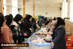 نمایشگاه وبازارچه دانشجویی در هفته پژوهش 1401 آموزشکده دختران نجف آباد  3