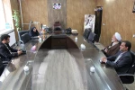 معاون استاندار و فرماندار ویژه شهرستان بهمراه امام جمعه شهر نجف آباد  با ریاست آموزشکده دختران سمیه دیدار و گفتگو نمودند  5
