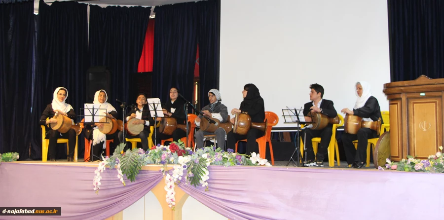 جشن میلاد حضرت فاطمه زهرا (س) در آموزشکده ملی مهارت دختران نجف آباد  
برگزار شد
 4