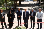 افتتاح نمایشگاه گل وگیاهان دارویی در آموزشکده ملی مهارت دختران نجف آباد  3