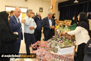 افتتاح نمایشگاه گل وگیاهان دارویی در آموزشکده ملی مهارت دختران نجف آباد  7