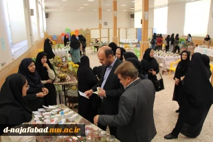 بازدید از نمایشگاه گل وگیاهان دارویی در آموزشکده ملی مهارت دختران نجف آباد  6