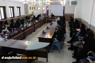 کارگاه آموزشی کارآفرینی با حضور دکتر ناصر سادات ، کارآفرین برتر کشور در سالن کنفرانس آموزشکده برگزار شد 4